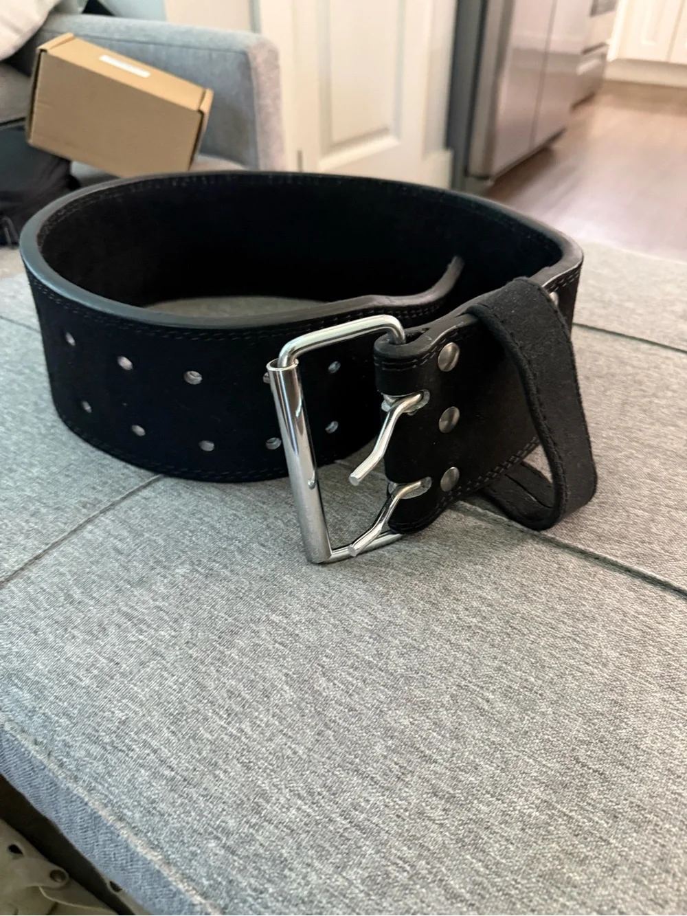 Black Weightlifting Belt